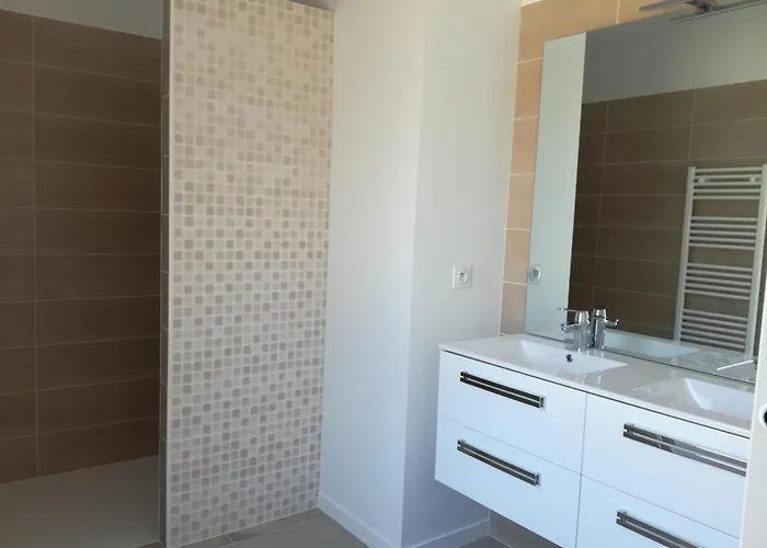 Сasa de vacaciones Calme Proche à Pornic, Jardin Clos, Accessible Pmr, Visite Ferme, Wifi, équipement Bébé - Fr-1-306-1067 *